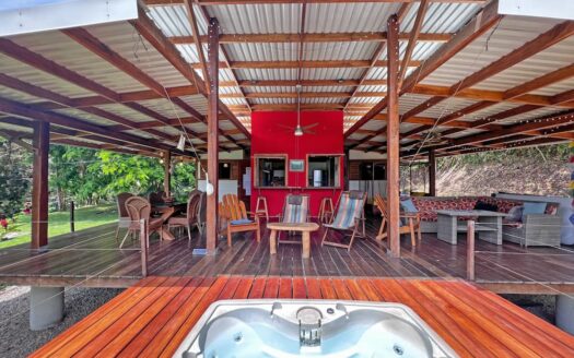 Casa Bateau with Ocean Views