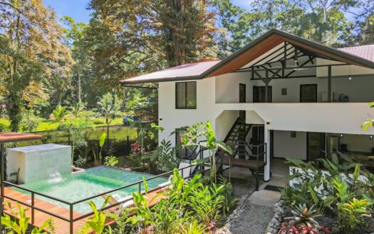 Escondido – AC, Pool, Jungle Views