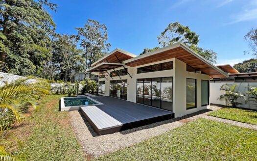 Jobos Homes Residential Project: Casa Limón