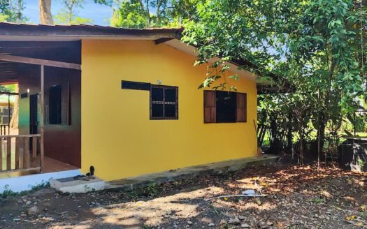 Casa Amarillo